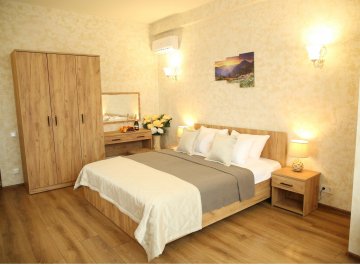 Полутораспальная кровать Виктория ВИ-30