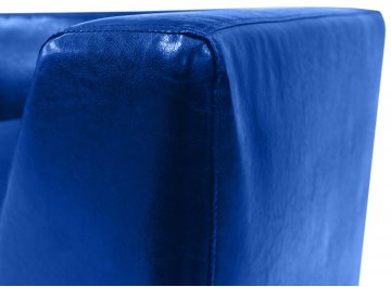 Диван Перуджи