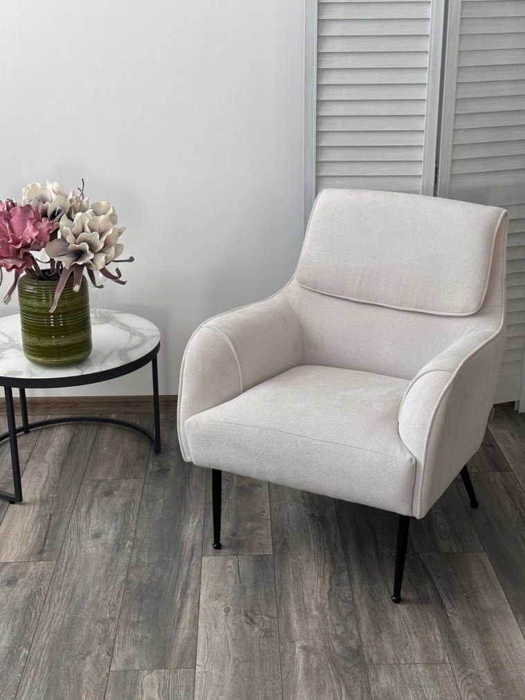 Кресло Magda cato-01 белый / черный