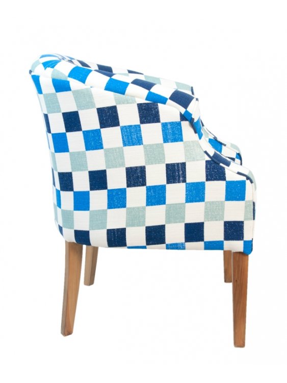Низкое кресло Laela Cubes