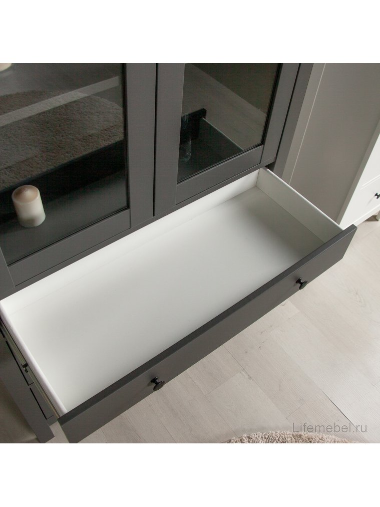 Витрина Сага 90 серый