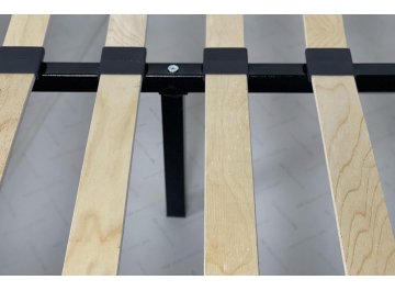 Односпальная кровать Лео