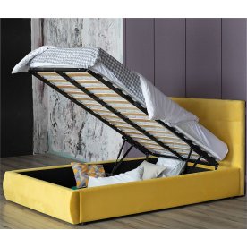 Полутораспальная кровать Selesta