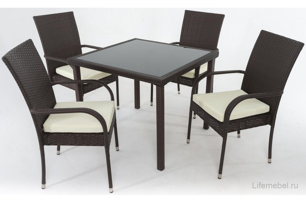 Обеденный комплект из ротанга F0824