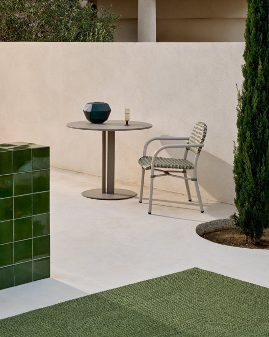 Металлический стол Sedalis серый