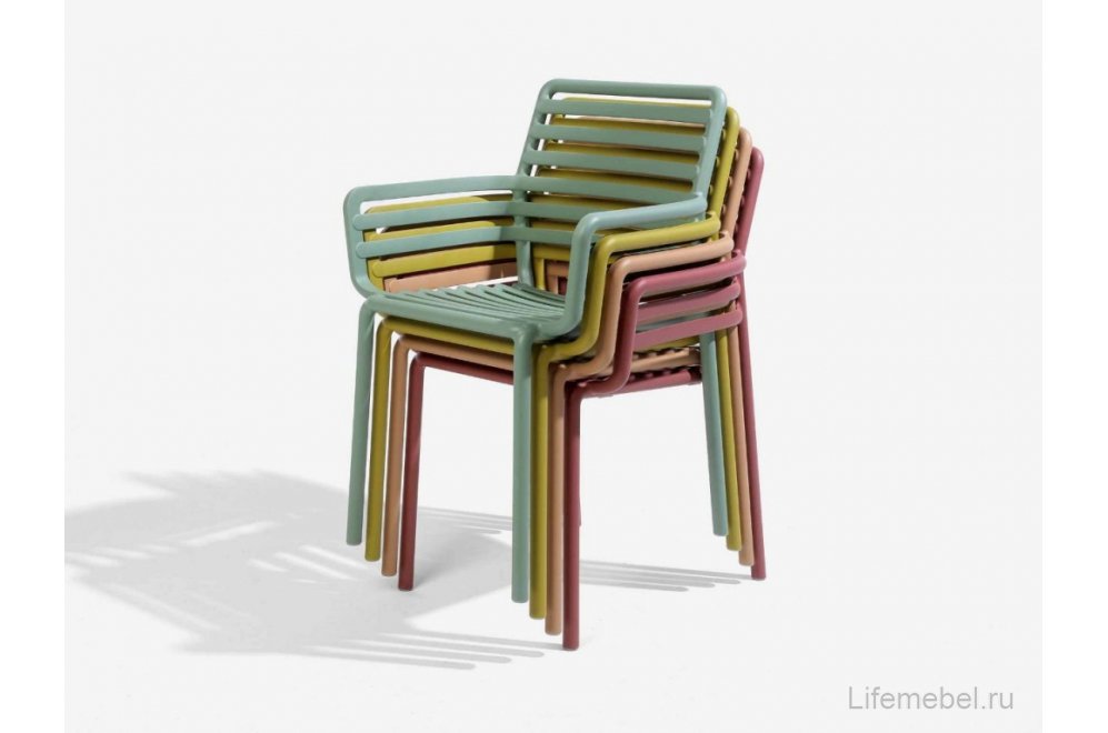 Кресло пластиковое Doga табак