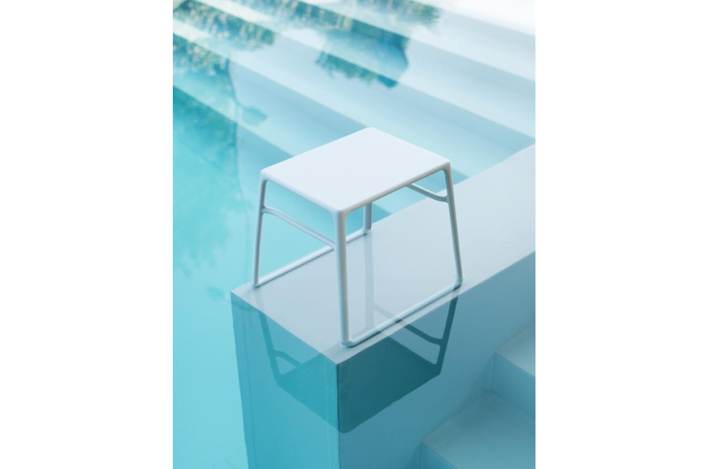 Пластиковый стол Pop белый