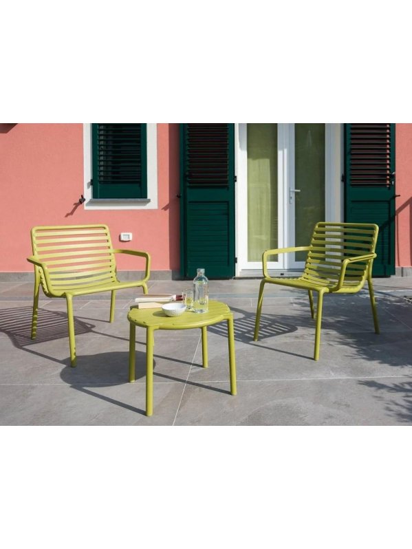 Пластиковый журнальный стол 003/4004218000 грушевый