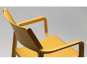 Пластиковый стул 003/4025056000