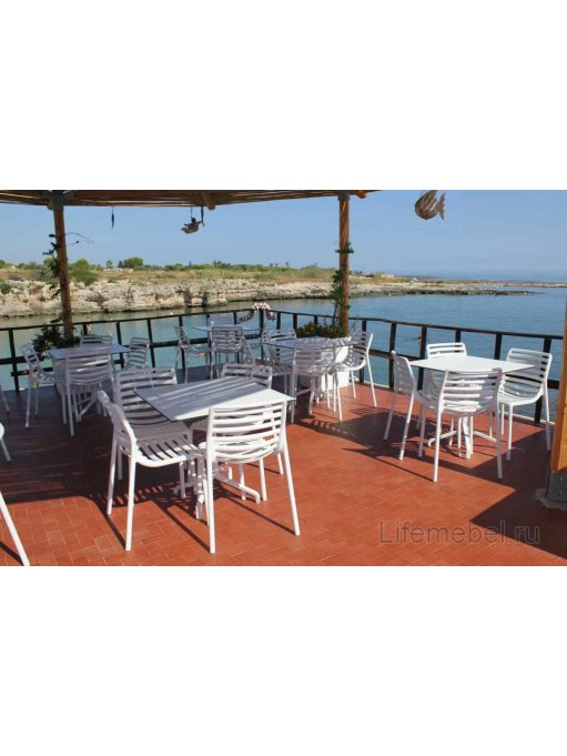 Стул пластиковый Doga Bistrot белый