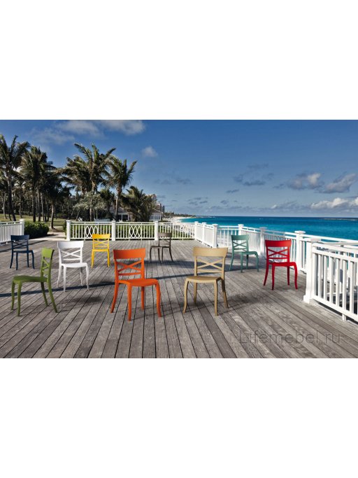 Стул пластиковый XSera-S красный