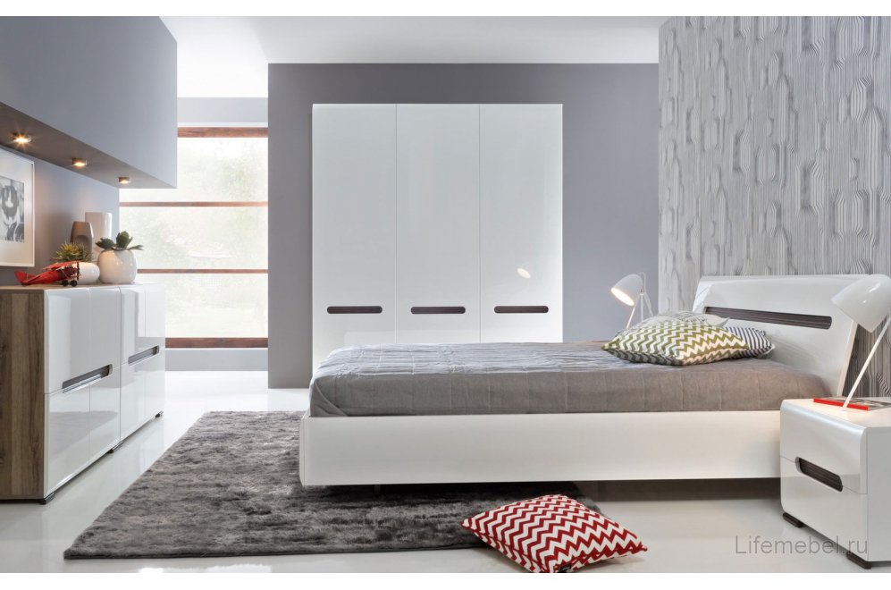 Шкаф трехдверный Azteca S205-SZF3D/21/18 белый глянец