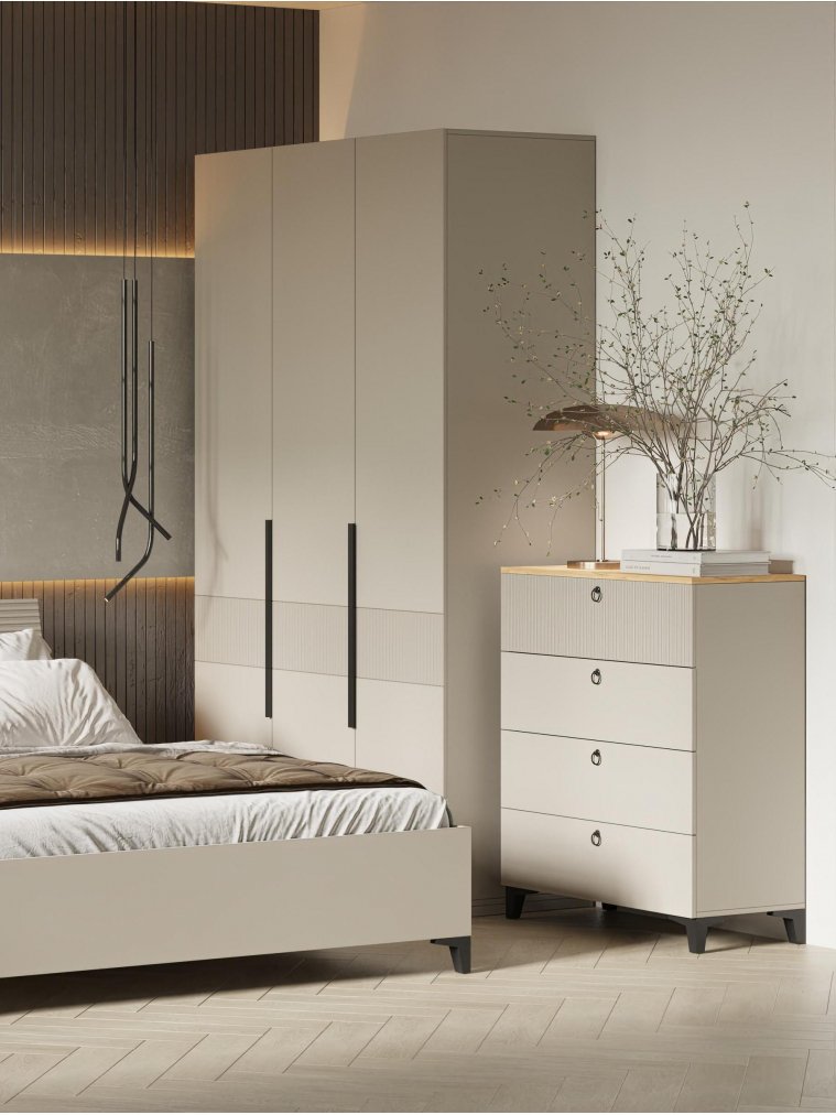 Шкаф трехстворчатый Ника бежевый мат-05 / кашемир