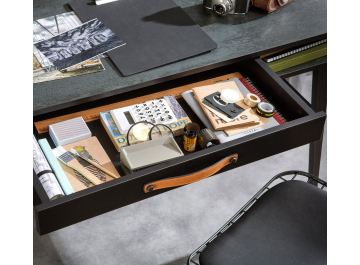 Письменный стол детский Dark Metal