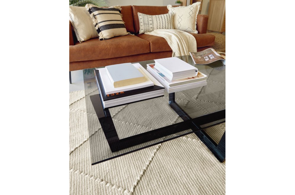 Журнальный столик Plum прозрачный