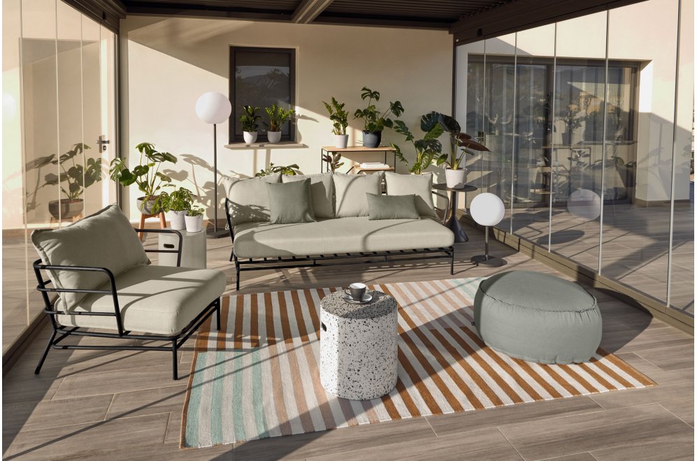 Журнальный столик Yinan черный