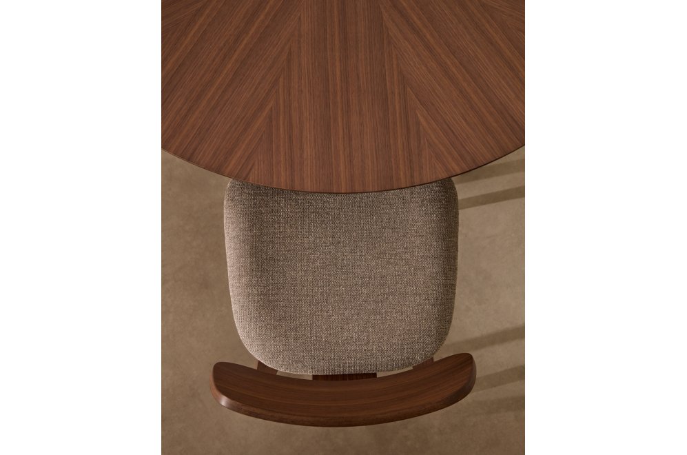 Деревянный стол Naanim орех