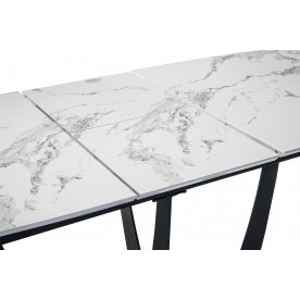 Обеденная группа Аунге