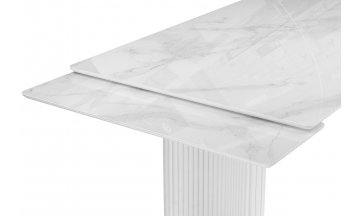 Стеклянный стол Мален