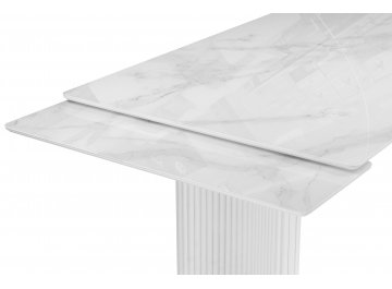 Стеклянный стол Мален