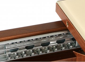 Стеклянный стол Бруно 1100 х 700