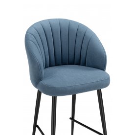 Полубарный стул Бэнбу