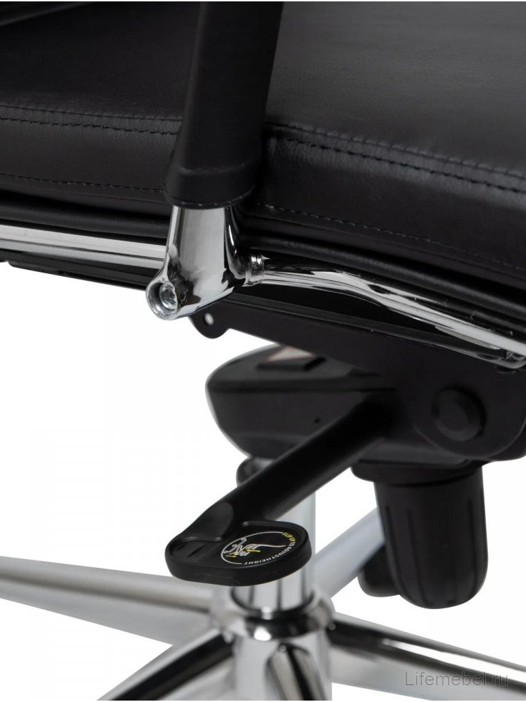 Компьютерное кресло Arnold черное / хром