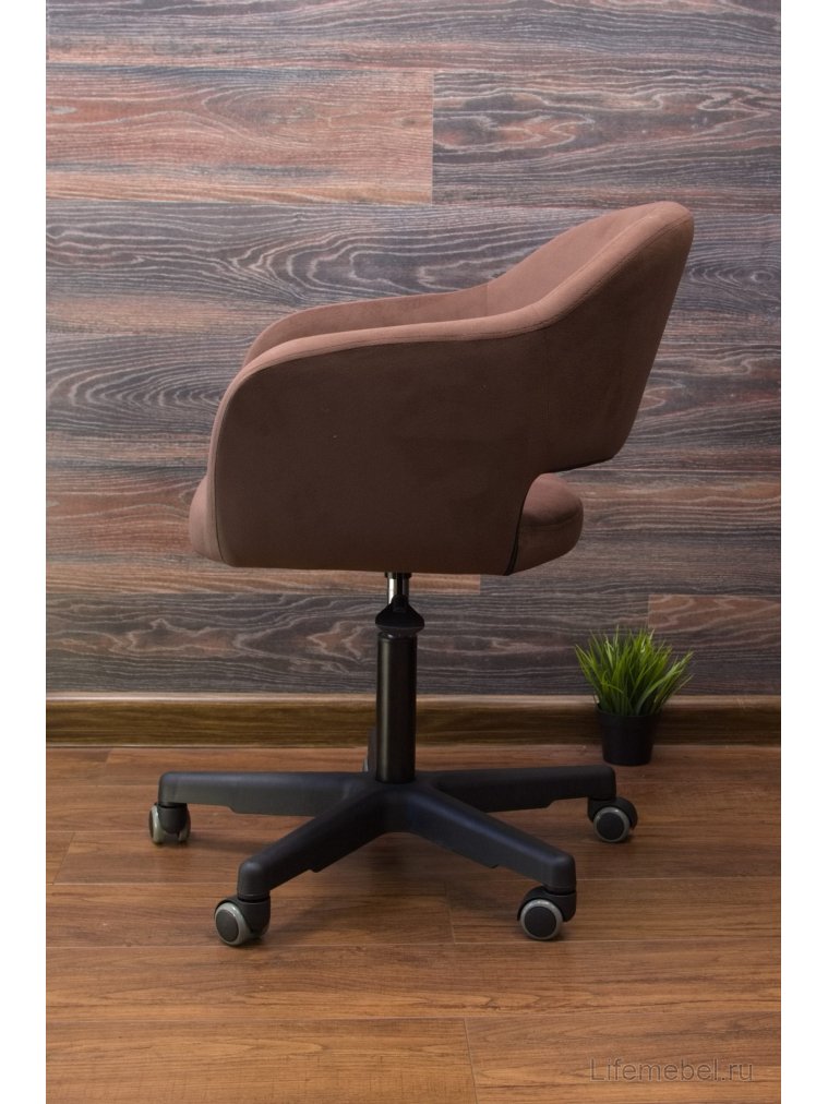 Компьютерное кресло Бабби чёрный / коричневый