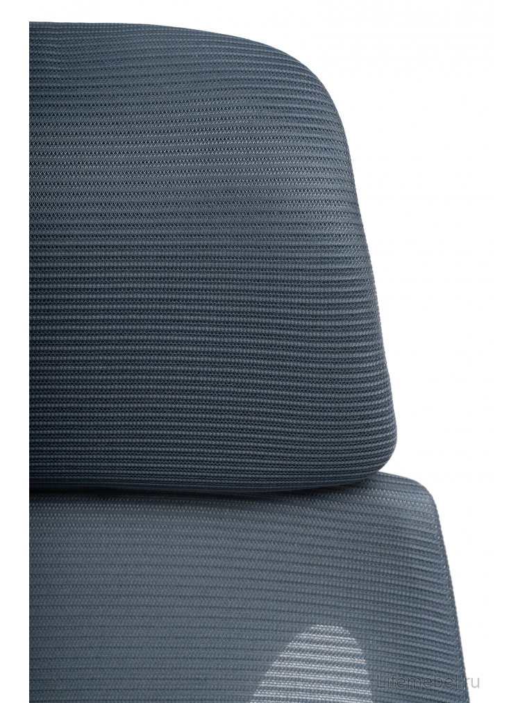 Компьютерное кресло Golem dark gray / white