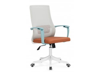 Компьютерное кресло More