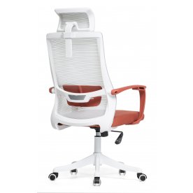 Компьютерное кресло More