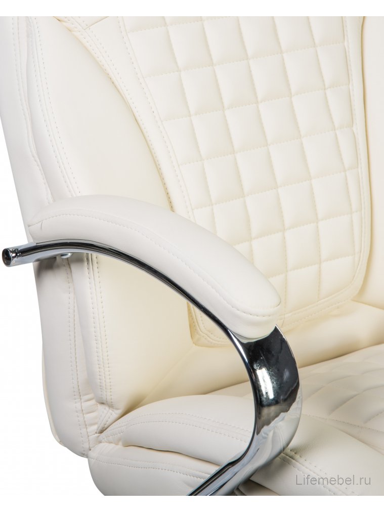 Компьютерное кресло Chester кремовое
