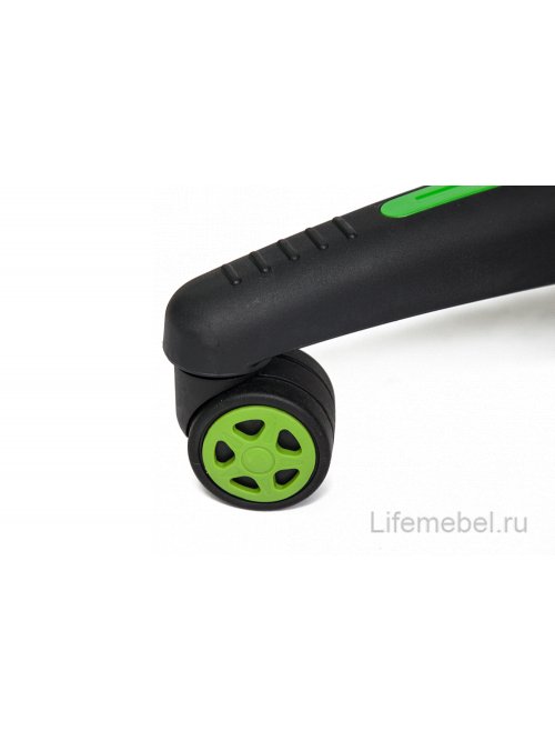 Компьютерное кресло Runner черное / зеленое 36-6 / tw-26 / tw-12 кожзам / ткань