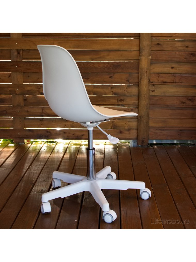 Компьютерное кресло Смузи белый
