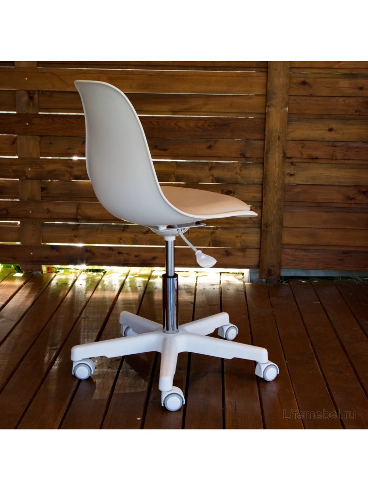 Компьютерное кресло Смузи белый / белый / бежевый