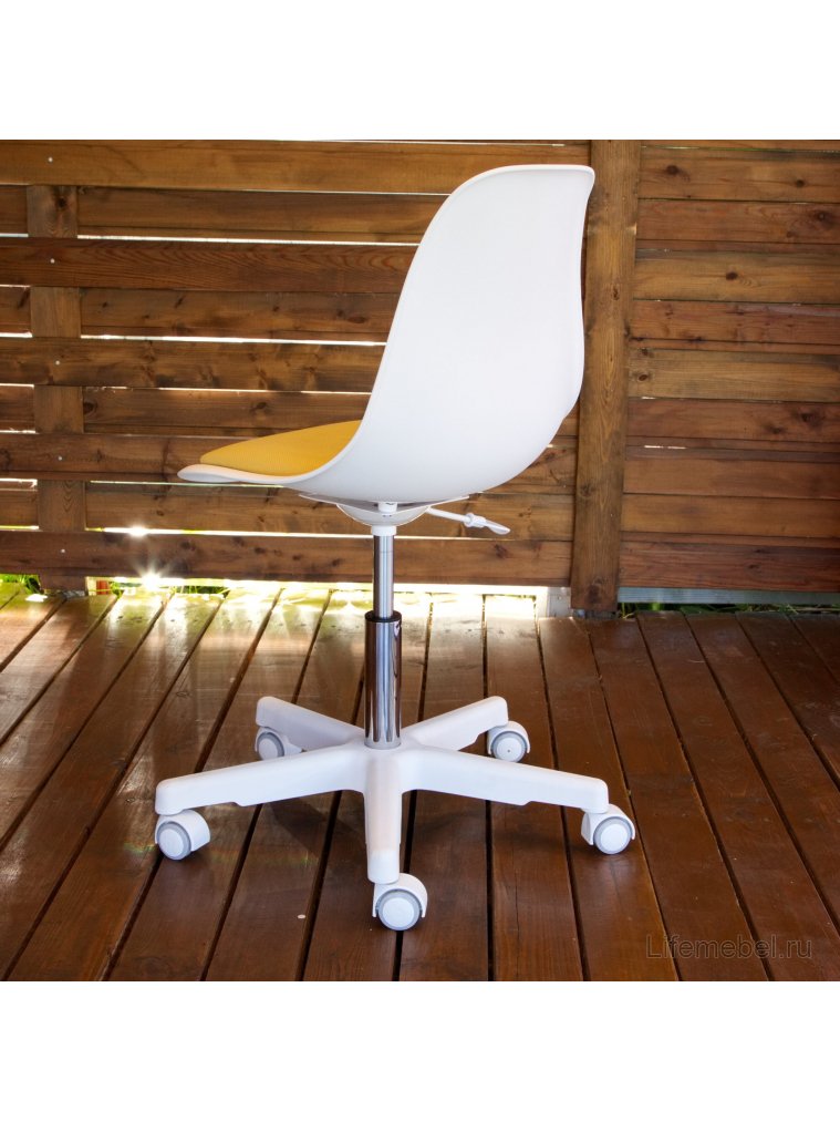 Компьютерное кресло Смузи белый / бежевый