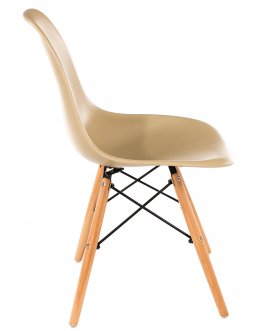Пластиковый стул Eames