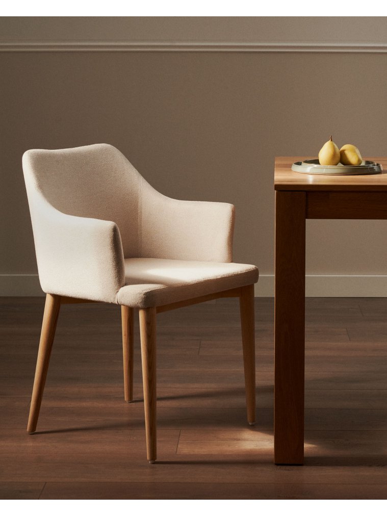 Кресло Croft бежевое