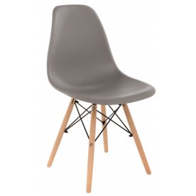 Пластиковый стул Eames