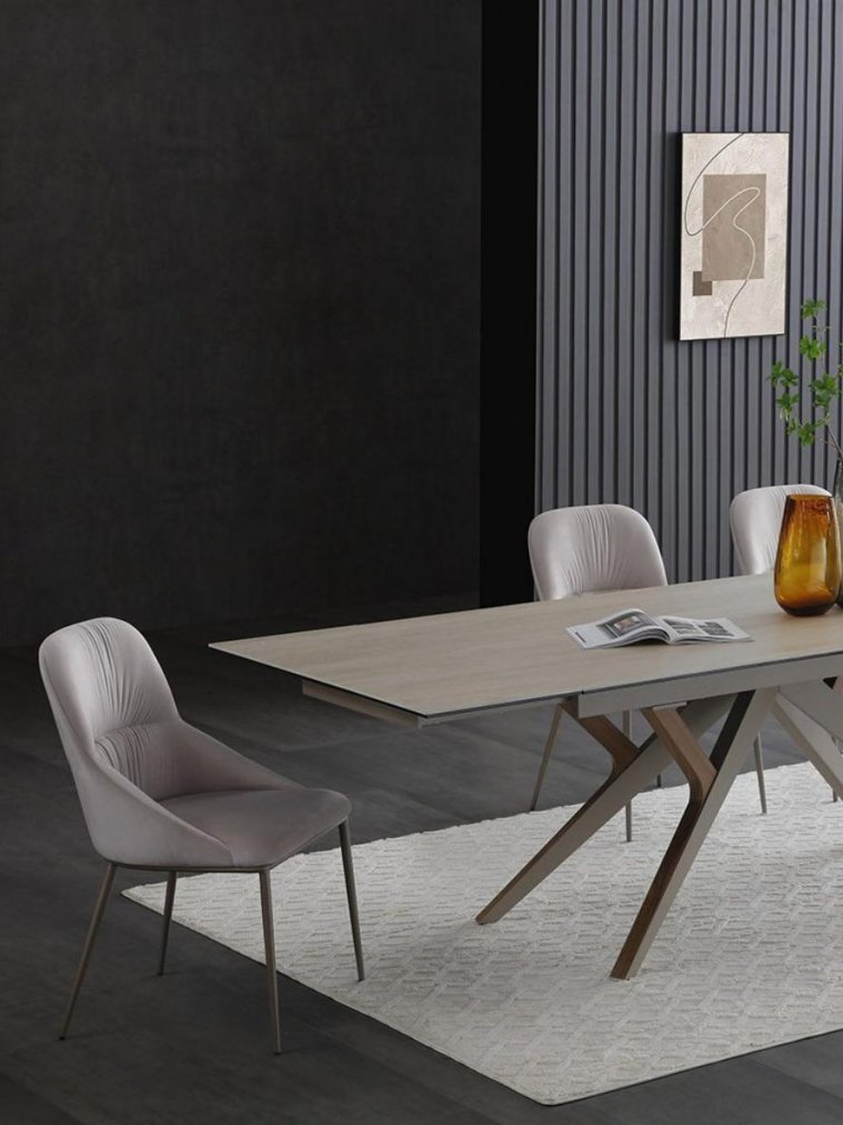 Стул на металлокаркасе DC090 бежевый