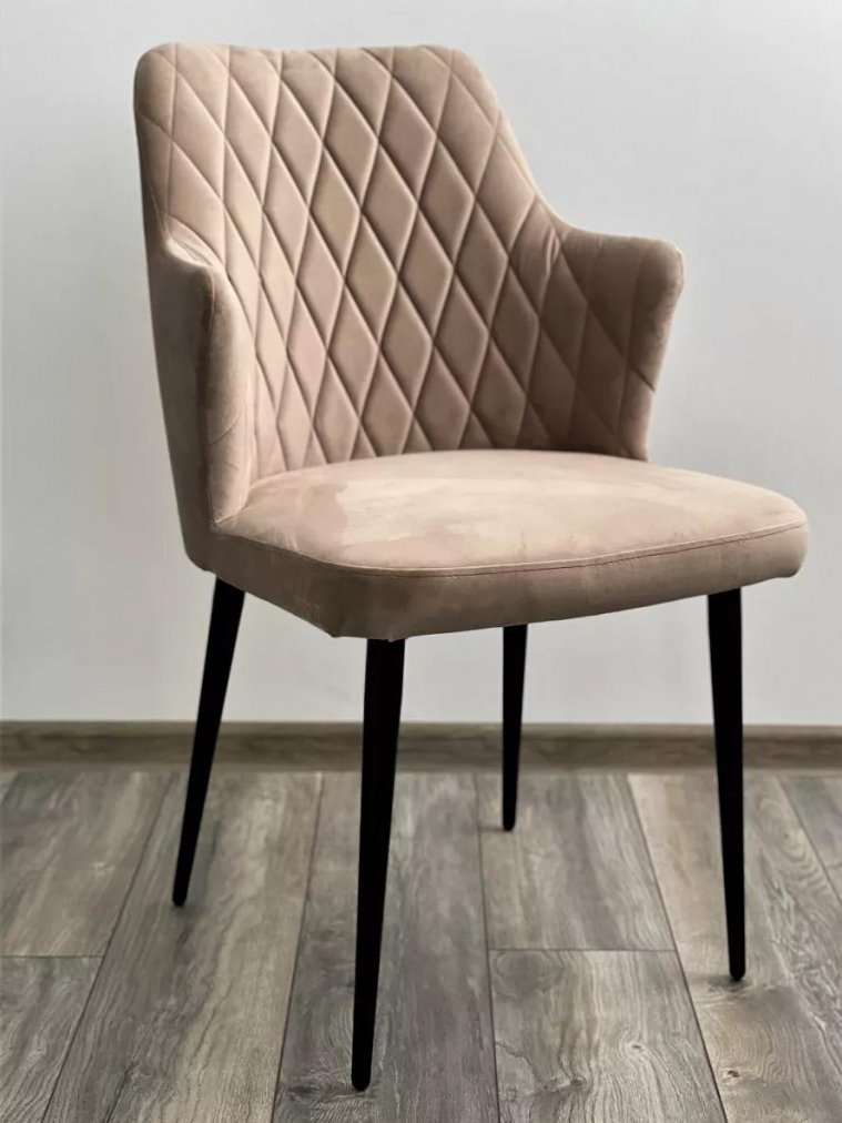 Стул на металлокаркасе Herman бежевый #5 велюр / черный каркас