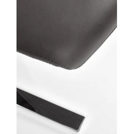 Стул на металлокаркасе K188