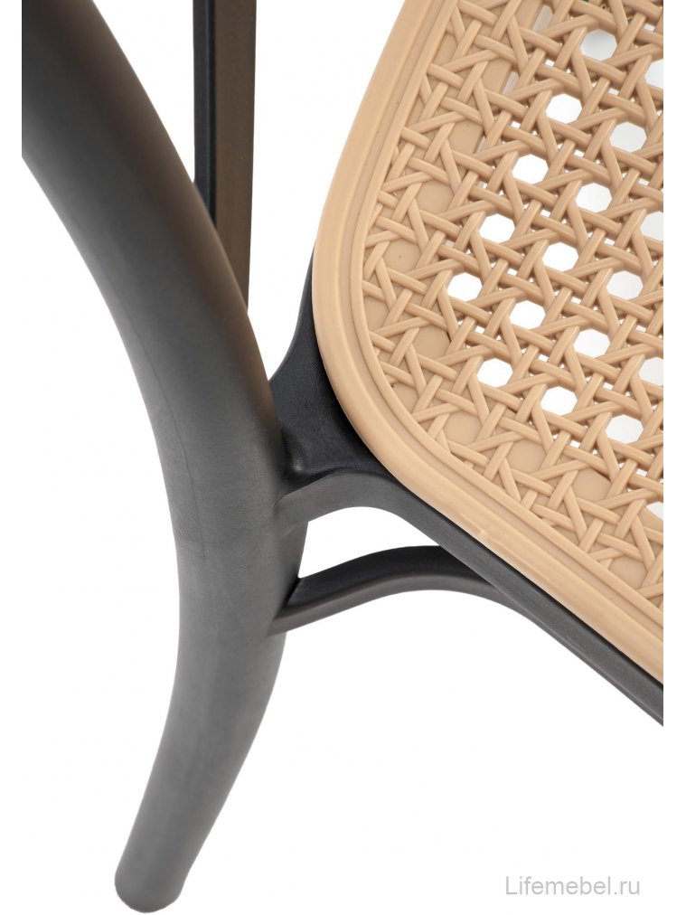 Пластиковый стул Бушме черный / коричневый