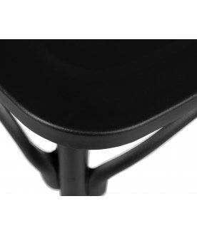 Пластиковый стул Dobrin Zilan