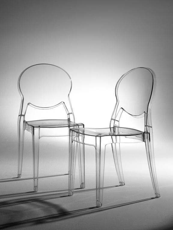 Пластиковый стул Igloo Chair