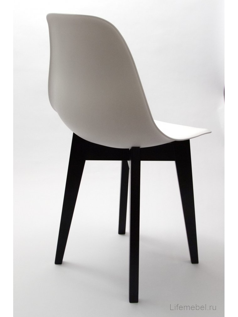 Пластиковый стул Сашш чёрный / белый