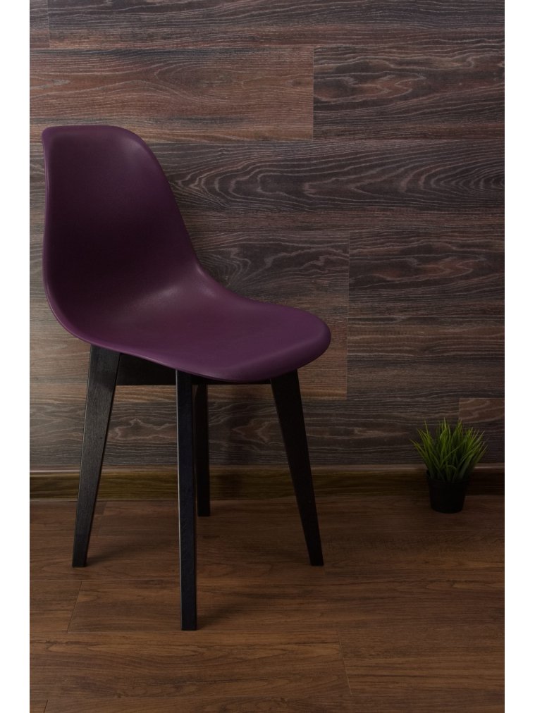 Пластиковый стул Сашш чёрный / фиолетовый