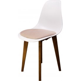 Пластиковый стул Сашш