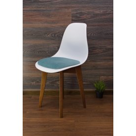 Пластиковый стул Сашш