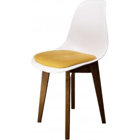 Пластиковый стул Сашш